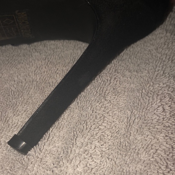 Sexy Black Heels Size 8 - Picture 5 of 6